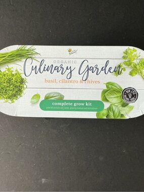 Organic Basil, Cilantro & Chives Complete Grow Kit